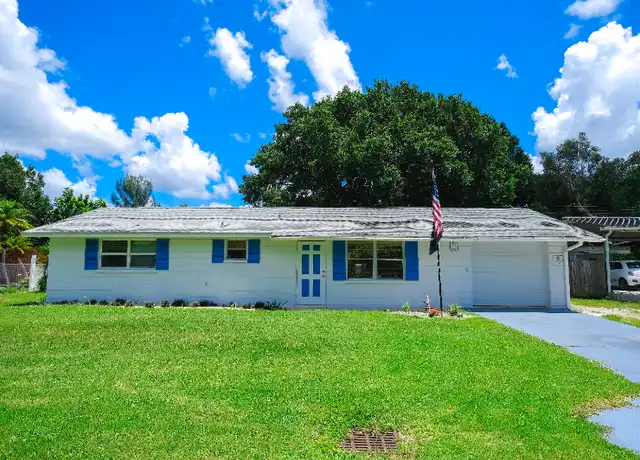 Property at 408 Pinewood Ave, Nokomis, FL, 34275, 2 beds, 2 baths, [object Object]