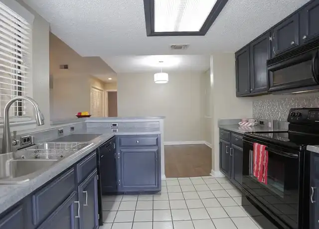 Property at Santa Fe Condo Apartments - 12315 Jones Maltsberger Rd, San Antonio, TX, 78247, 1-2 bed, 1-2 bath, [object Object]