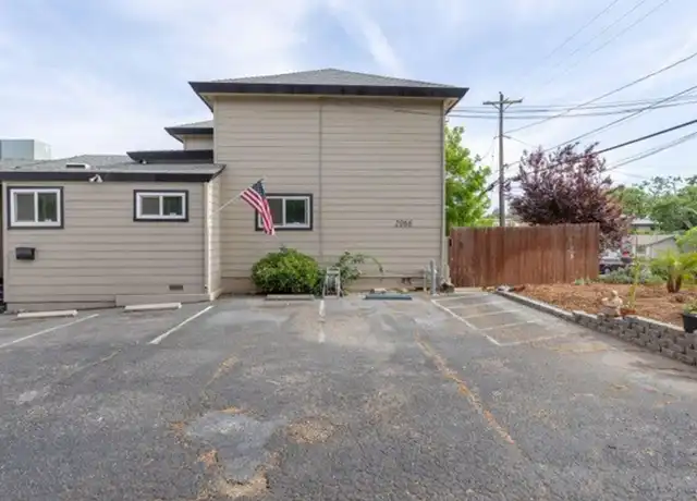 Property at 2066 Placer St Unit B, Redding, CA, 96001, 3 beds, 2 baths, [object Object]
