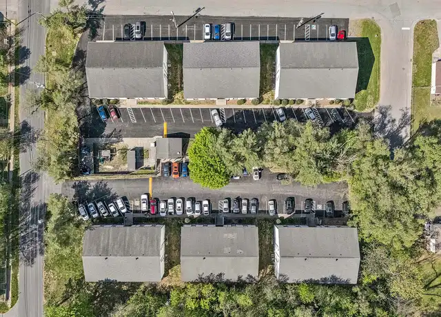 Property at Flats at Glade Creek - 220 8th St, Vinton, VA, 24179, 2-3 beds, 1 bath, [object Object]