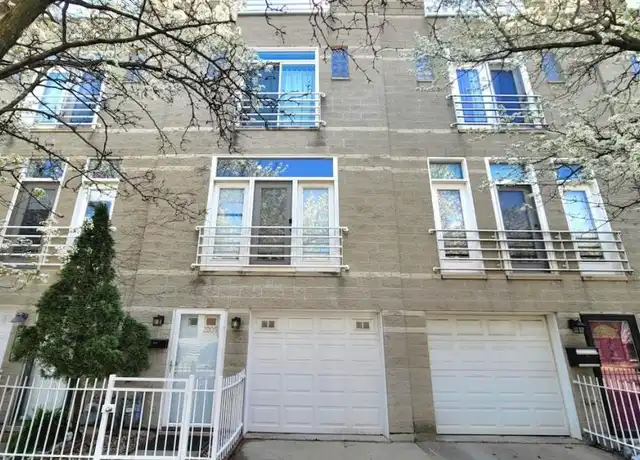 Property at 2203 W Ohio St, Chicago, IL, 60612, 4 beds, 2 baths, [object Object]