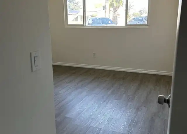 Property at 9490 Elm Ave, Fontana, CA, 92335, 1 bed, 1 bath, [object Object]