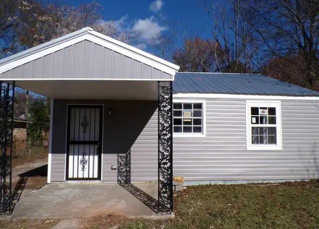 Property at 1808 Henry Crumpton Dr, Birmingham, AL, 35211, 4 beds, 1 bath, [object Object]