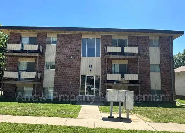 Property at 2325 S St Unit 6, Lincoln, NE, 68503, 2 beds, 1 bath, [object Object]