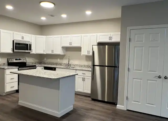 Property at 217 Rockingham Rd Unit 205, Londonderry, NH, 03053, 2 beds, 2 baths, [object Object]