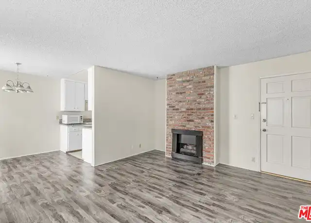 Property at 1811 Parnell Ave Unit 6, West Los Angeles, CA, 90025, 1 bed, 1 bath, [object Object]