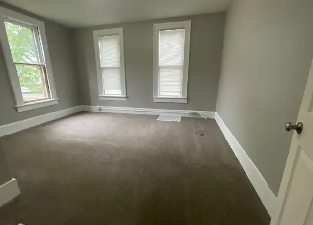 Property at 238 N 36th St, Milwaukee, WI, 53208, 2 beds, 1 bath, [object Object]