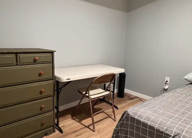 Property at 9256 21st Ave SW, Seattle, WA, 98106, 1 bed, 1 bath, [object Object]