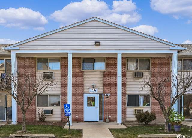 Photo of 706 Marilyn Ave Apt 109, Glendale Heights, IL 60139
