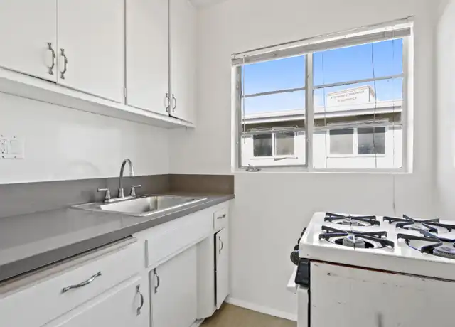 Property at 10906 Santa Monica Blvd Unit 09A, West Los Angeles, CA, 90025, 0 beds, 1 bath, [object Object]