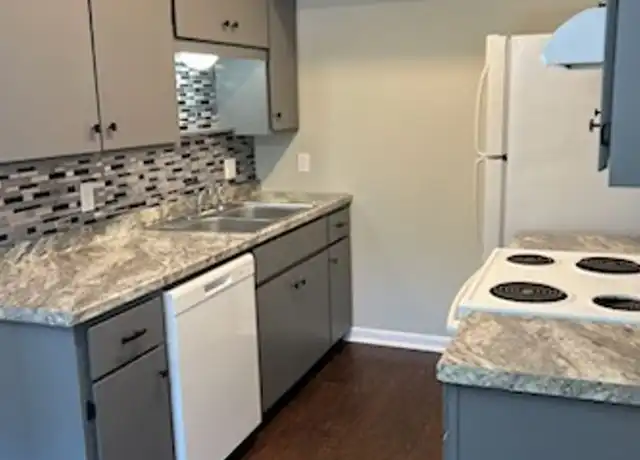 Property at 911 S 26th St Unit 4-1, Fort Smith, AR, 72901, 2 beds, 1 bath, [object Object]