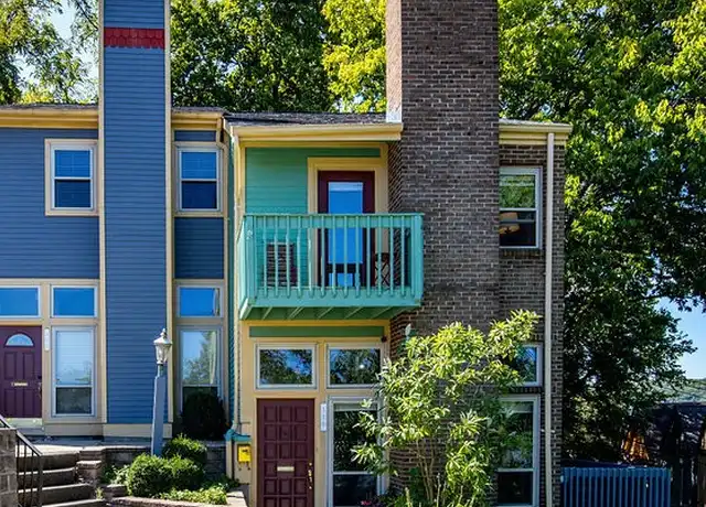 Property at 530 Tusculum Ave, Cincinnati, OH, 45226, 2 beds, 2.5 baths, [object Object]
