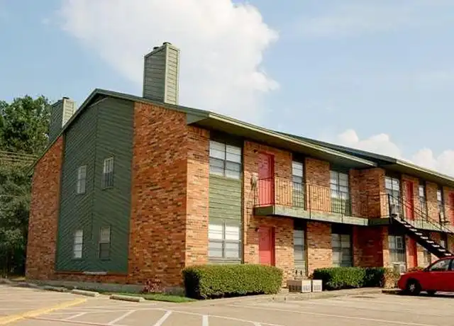 Property at 12227 Quail Dr, Balch Springs, TX, 75180, 1 bed, 1 bath, [object Object]