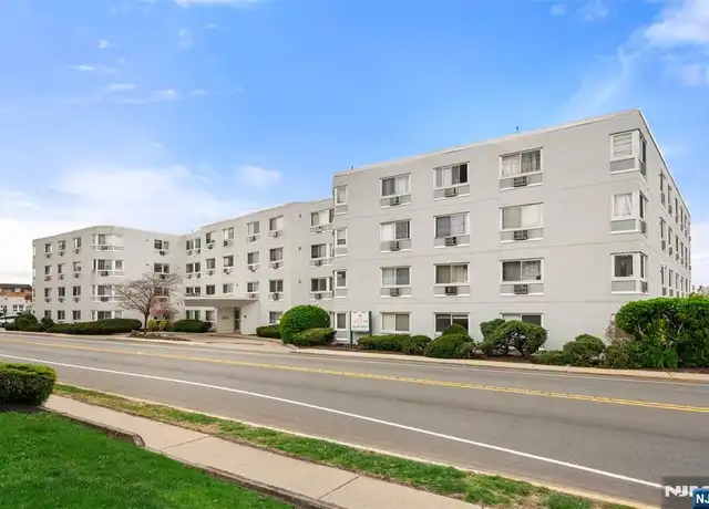 Property at 333 Grand Ave Unit 1C, Palisades Park, NJ, 07650, 2 beds, 2 baths, [object Object]