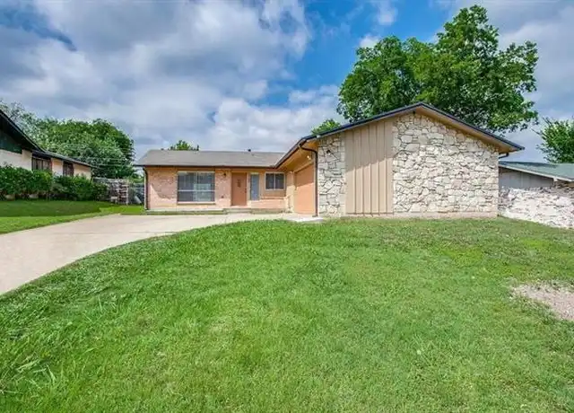 Property at 1723 Windchime Dr, Dallas, TX, 75224, 4 beds, 2 baths, [object Object]