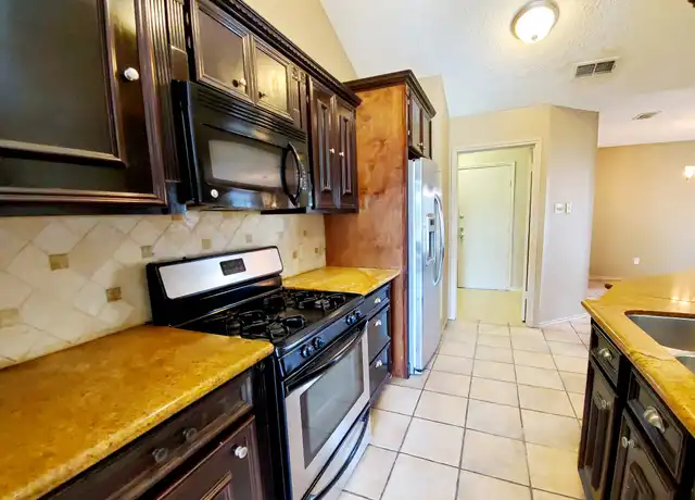 Property at 11503 Stansberg Dr, Houston, TX, 77066, 4 beds, 2 baths, [object Object]