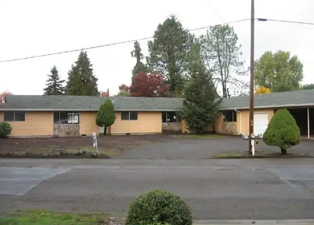 Property at 320 NE Hill St, Sheridan, OR, 97378, 2 beds, 1 bath, [object Object]