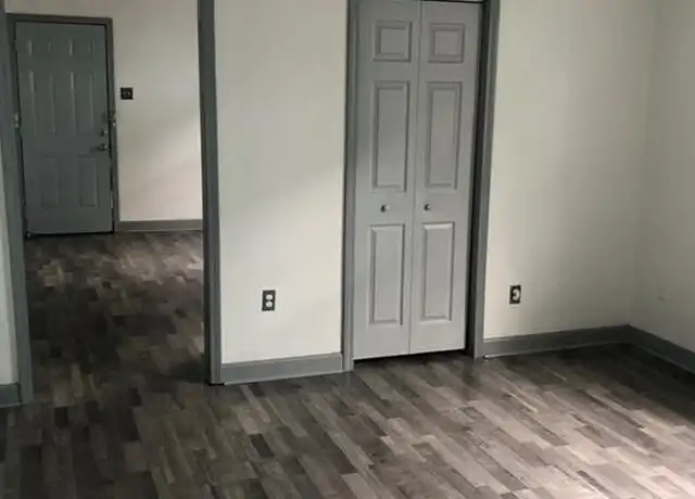 Property at 1217 Clouet St, New Orleans, LA, 70117, 2 beds, 1 bath, [object Object]