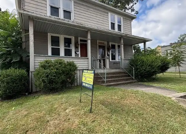 Property at 286 E Ohio Ave, Sebring, OH, 44672, 2 beds, 1 bath, [object Object]