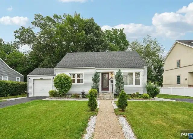 Property at 416 Luhmann Dr, New Milford, NJ, 07646, 4 beds, 2 baths, [object Object]
