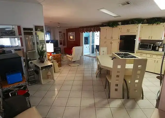 Property at 3393 Lake Overlook Pl, Atlantis, FL, 33462, 2 beds, 2 baths, [object Object]