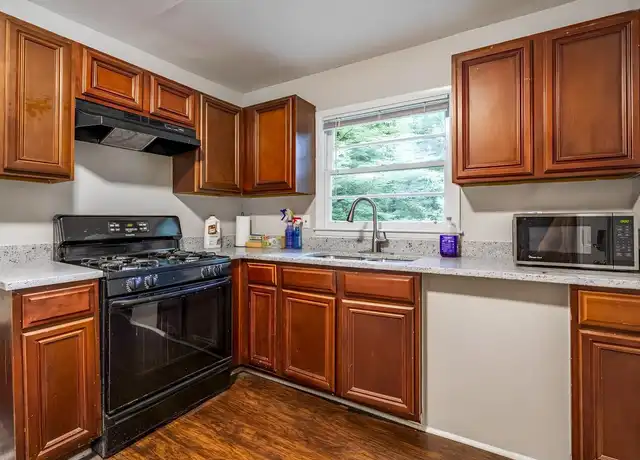 Property at 3187 Kingston Rd NW, Atlanta, GA, 30318, 1 bed, 1 bath, [object Object]