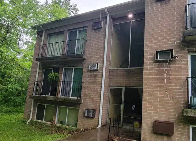 Property at 725 E Waterloo Rd Unit A, Akron, OH, 44306, 2 beds, 1 bath, [object Object]