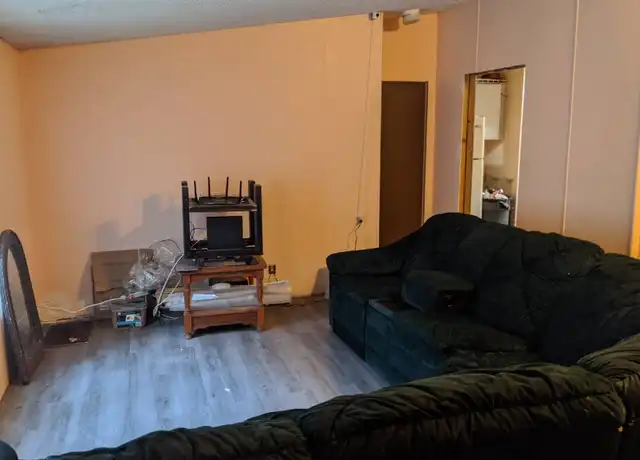 Property at 18095 Spangler Ave, Brooksville, FL, 34604, 1 bed, 1 bath, [object Object]