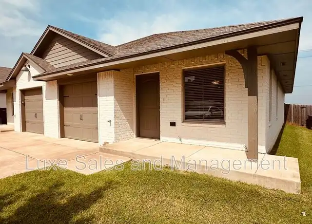 Property at 11510 N Lincoln Blvd, Oklahoma City, OK, 73114, 2 beds, 2 baths, [object Object]