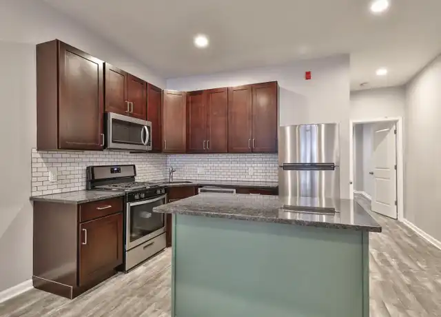 Property at 400 W Penn St, Philadelphia, PA, 19144, 1 bed, 1 bath, [object Object]