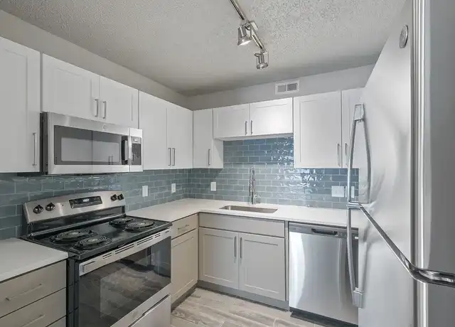 Property at Forester - 2025 Timber Oaks Ln, Charlotte, NC, 28212, 2 beds, 2 baths, [object Object]