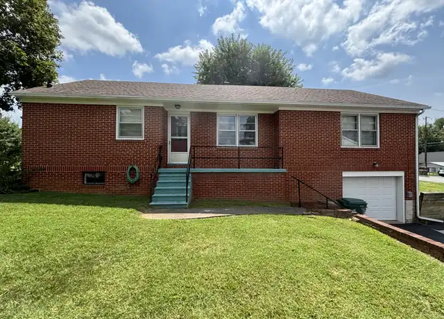 Property at 1801 S Talbott Pl, Waynesboro, VA, 22980, 3 beds, 1 bath, [object Object]