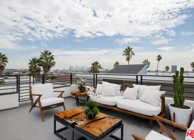 Property at 525 Normandie Ave Unit 527, Los Angeles, CA, 90004, 3 beds, 3 baths, [object Object]