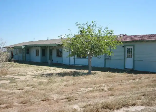 Property at 21049 Ocotillo Way, Apple Valley, CA, 92308, 3 beds, 3 baths, [object Object]