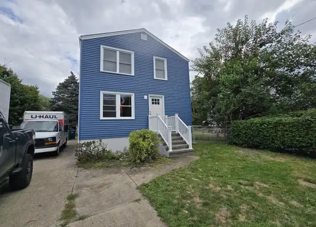 Property at 81 Kamper Ave Unit 2 UPPER, Buffalo, NY, 14210, 2 beds, 1 bath, [object Object]