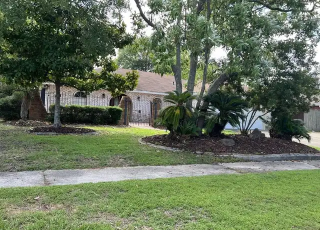 Property at 1111 Rue Orleans, Slidell, LA, 70458, 4 beds, 2.5 baths, [object Object]