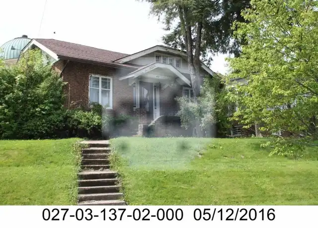 Property at 437 E 4th St, Mansfield, OH, 44902, 3 beds, 1 bath, [object Object]