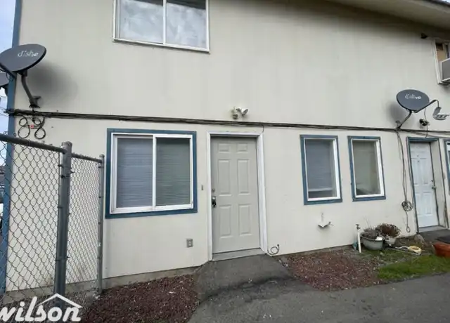 Property at 408 N 8th St Unit 04, Yakima, WA, 98901, 2 beds, 1.5 baths, [object Object]