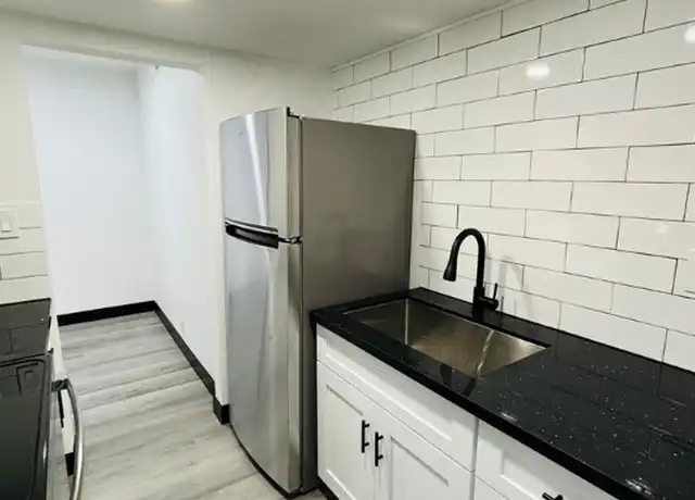 Property at 1922 Fairfield Ave Unit 211, Las Vegas, NV, 89102, 2 beds, 1 bath, [object Object]