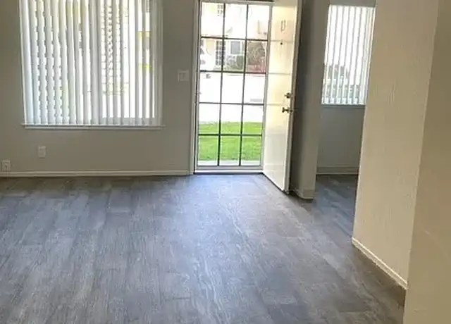Property at Capitol Ave Apartments - 260 N Capitol Ave, San Jose, CA, 95127, 2 beds, 1 bath, [object Object]