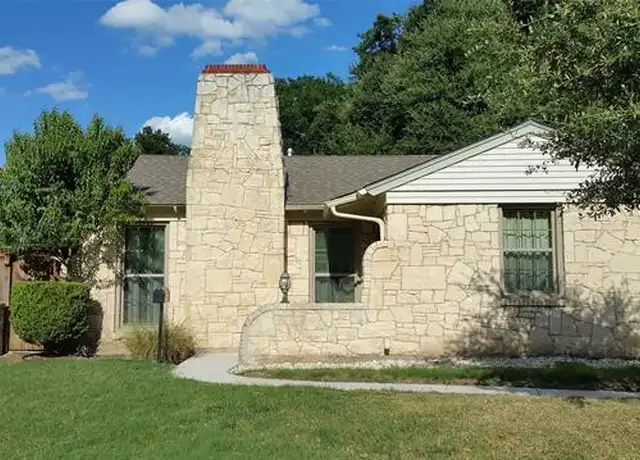Property at 4216 Camden Ave, Dallas, TX, 75206, 3 beds, 1 bath, [object Object]