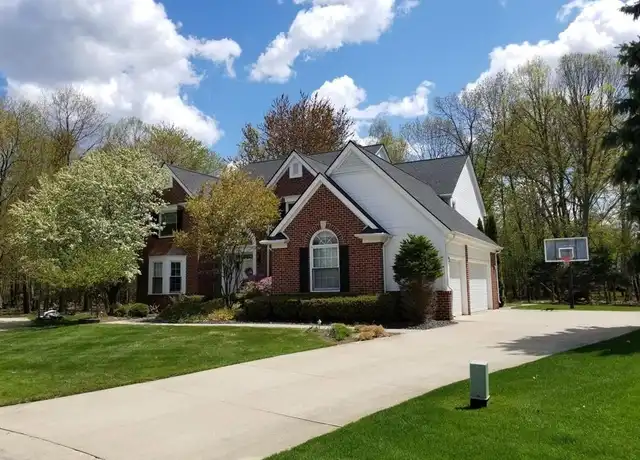 Property at 4066 Coventry Dr, Auburn Hills, MI, 48326, 4 beds, 3.5 baths, [object Object]