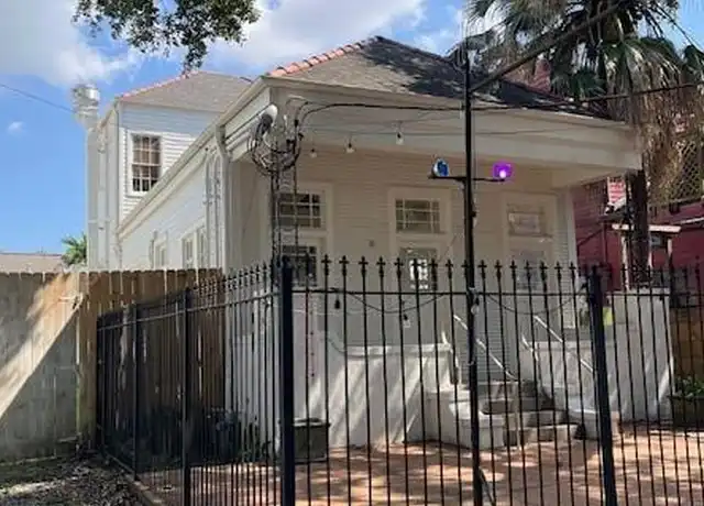 Property at 4807 Magazine St, New Orleans, LA, 70115, 1 bed, 1 bath, [object Object]
