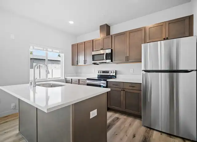 Property at Valleyway Apartments - 16104 E Valleyway Ave, Spokane Valley, WA, 99037, 2 beds, 2 baths, [object Object]