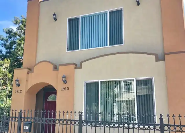 Property at 1912 Berkeley Way, Berkeley, CA, 94704, 2 beds, 1 bath, [object Object]