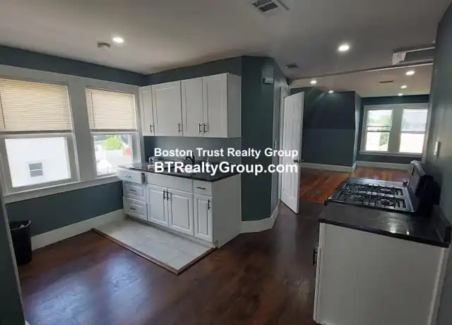 Property at 31 Bullard St, Dorchester, MA, 02121, 2 beds, 1 bath, [object Object]