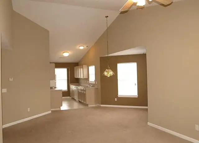 Photo of 223 W Portage Trl, Cuyahoga Falls, OH 44223