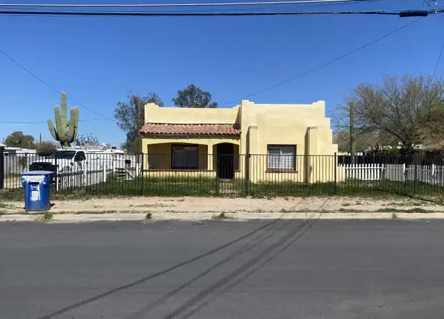 Property at 219 E Blacklidge Dr, Tucson, AZ, 85705, 2 beds, 1 bath, [object Object]