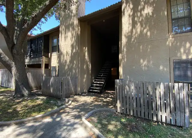 Property at 1202 Thorpe Ln #205, San Marcos, TX, 78666, 2 beds, 2 baths, [object Object]