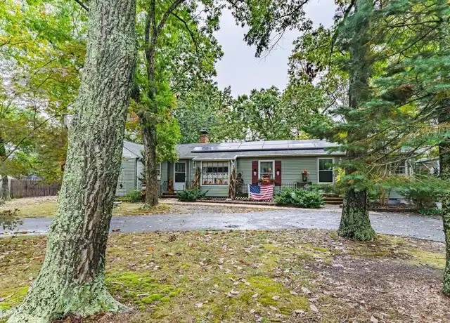 Property at 108 4th Ave, Tuckerton, NJ, 08087, 3 beds, 2 baths, [object Object]